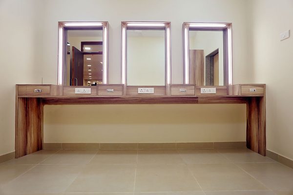 Green-room-image-3