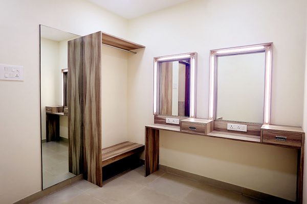 Green-room-image-4
